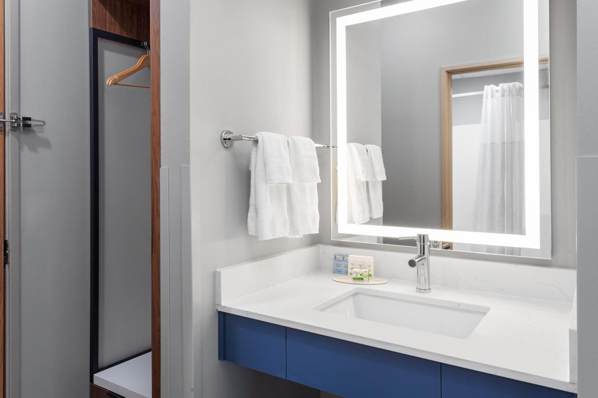 Americinn By Wyndham Eagle River Downtown Ngoại thất bức ảnh